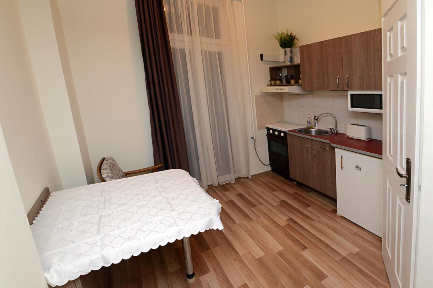 פץ' Centrum Apartman מראה חיצוני תמונה
