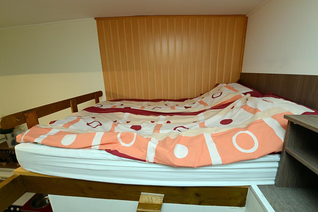 פץ' Centrum Apartman מראה חיצוני תמונה